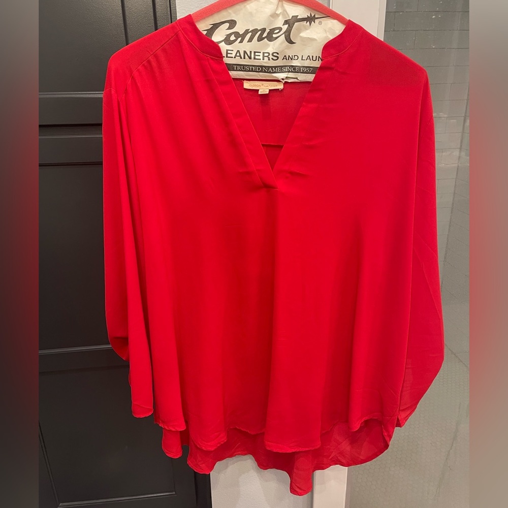 Gibson Latimer red blouse, Size 3X. EUC